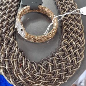 Χειροποίητο Κολιέ & Βραχιόλι με Χάντρες | Κομψά & Διαχρονικά Αξεσουάρ