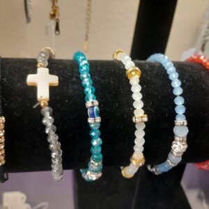 Βραχιολάκια χάντρες